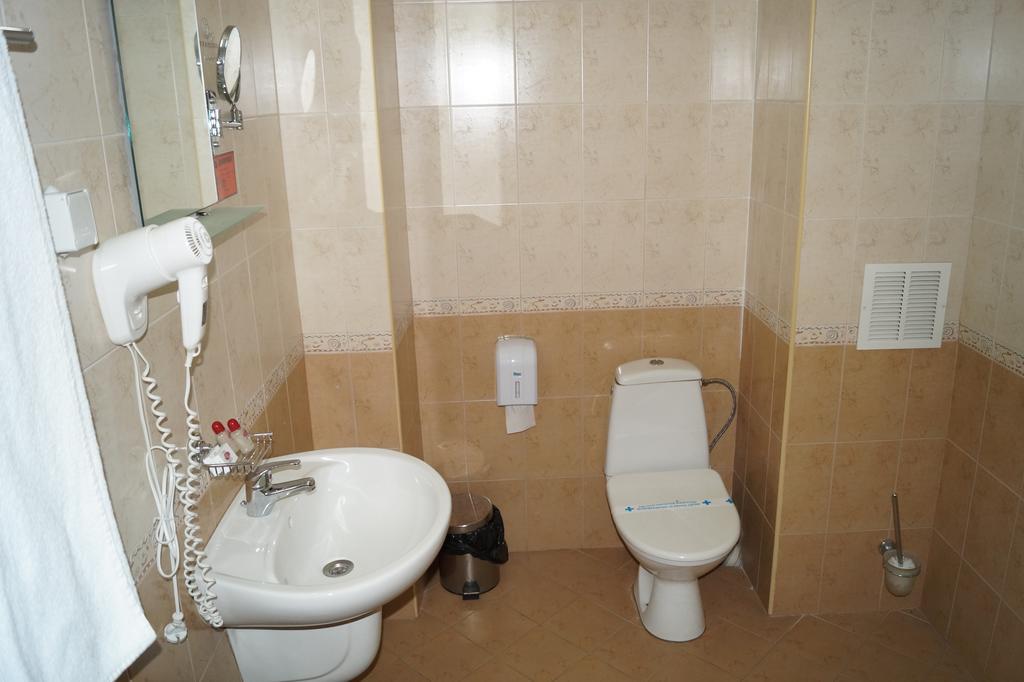 Hotel Kardjali Kŭrdzhali Extérieur photo