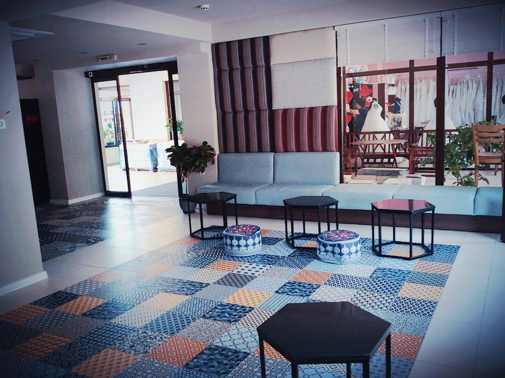 Hotel Kardjali Kŭrdzhali Extérieur photo