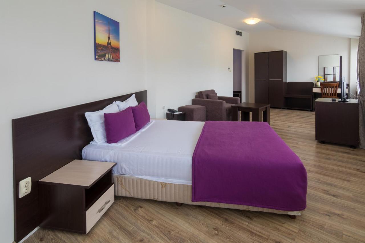 Hotel Kardjali Kŭrdzhali Extérieur photo